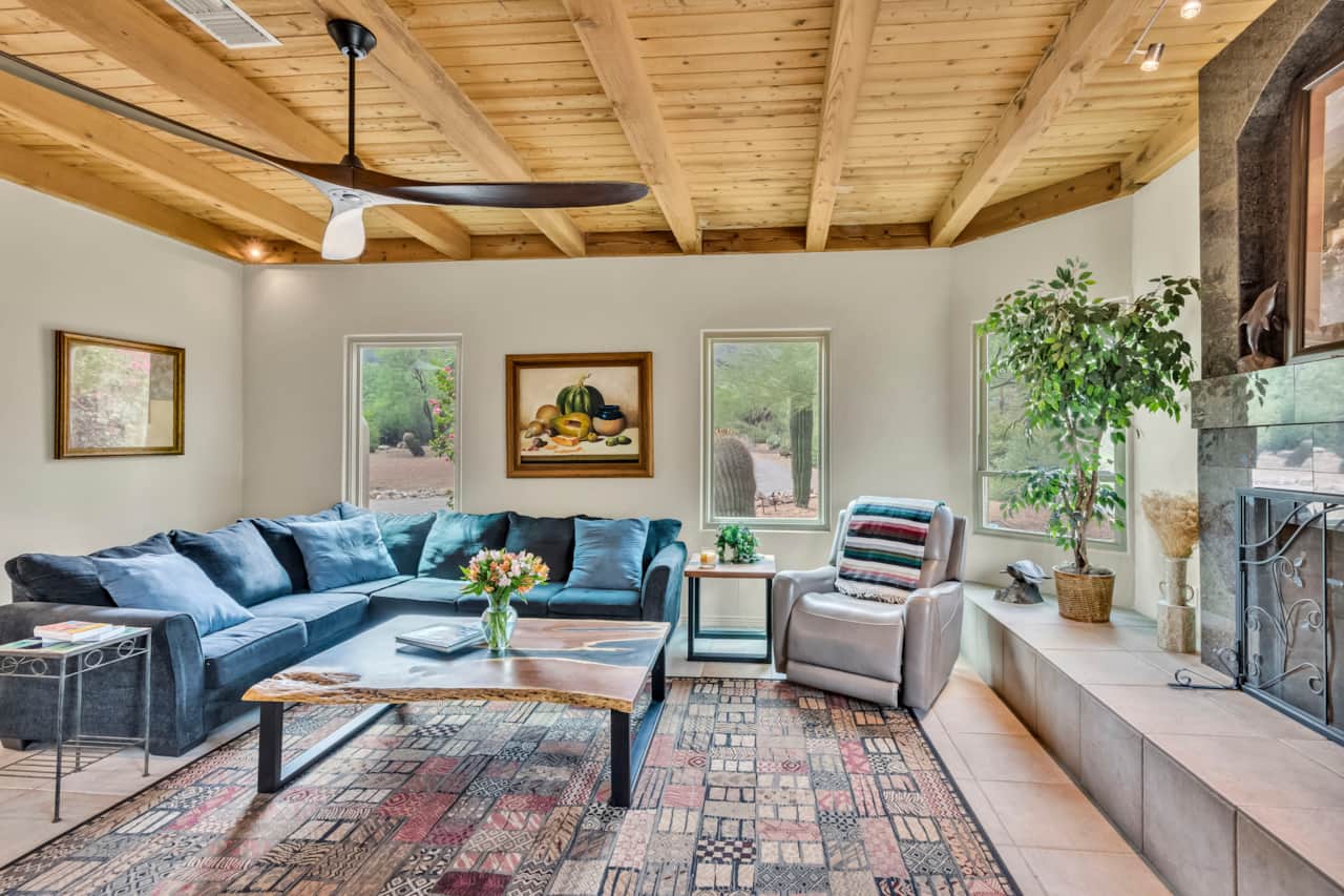 Spacious Living room inside Saguaro Canyon Tucson
