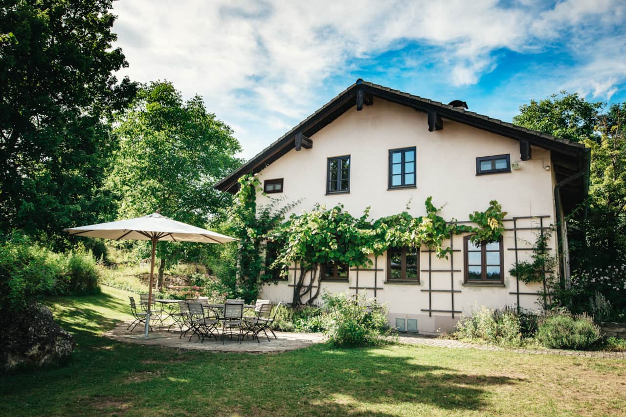 Wohnhaus Südseite mit Hauptveranda