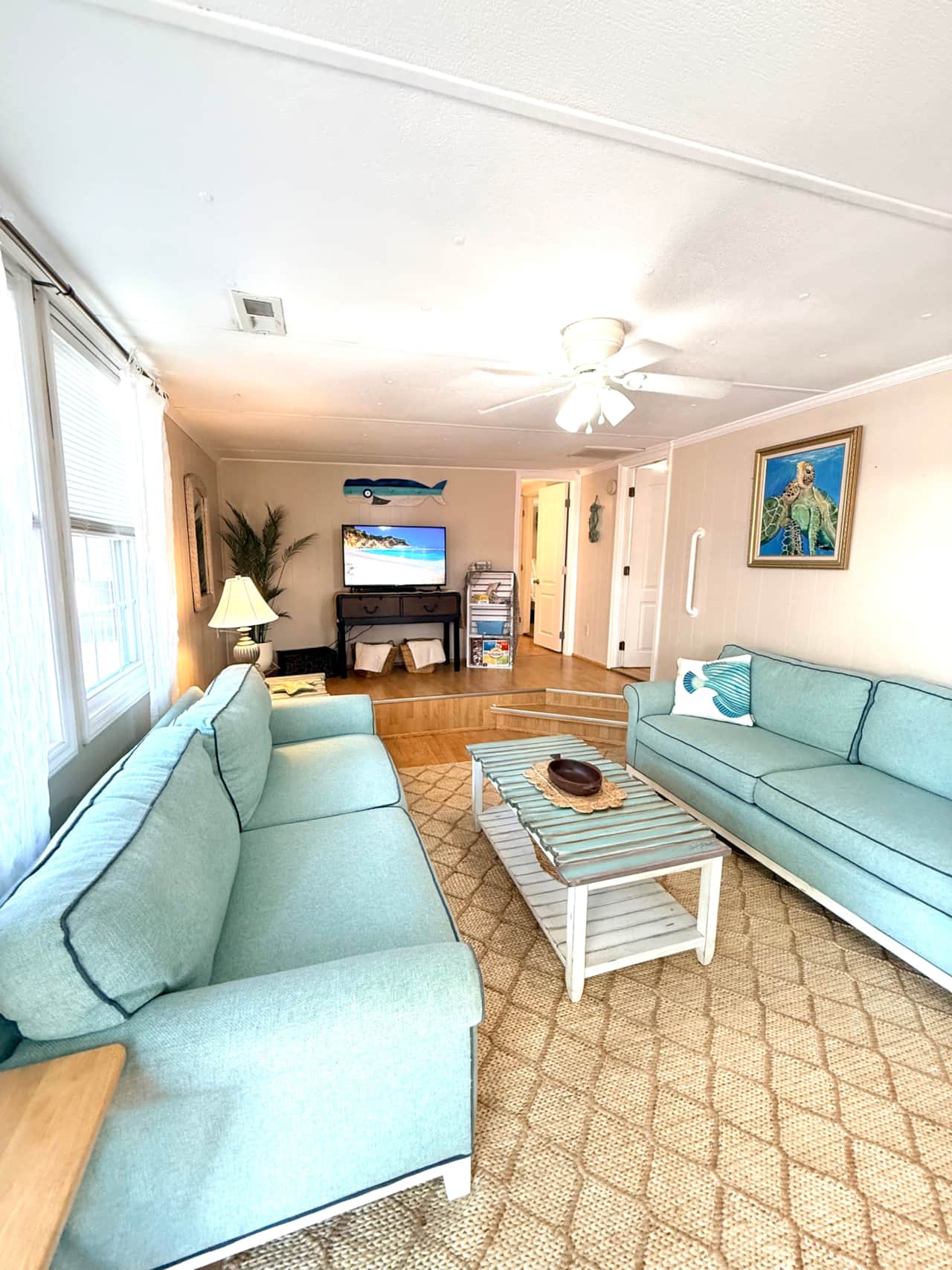 Z-20 Living Room