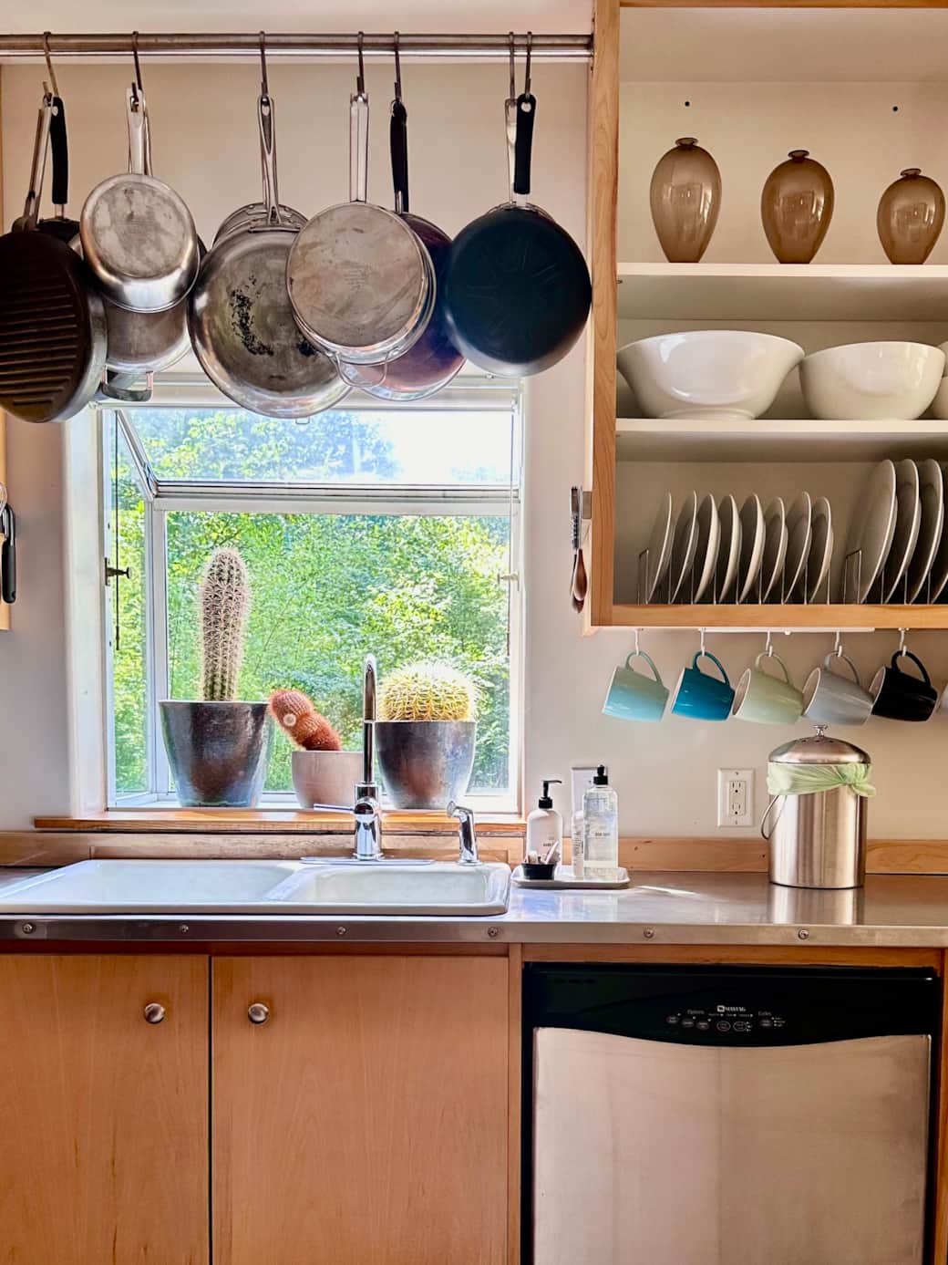 A sunny bright kitchen