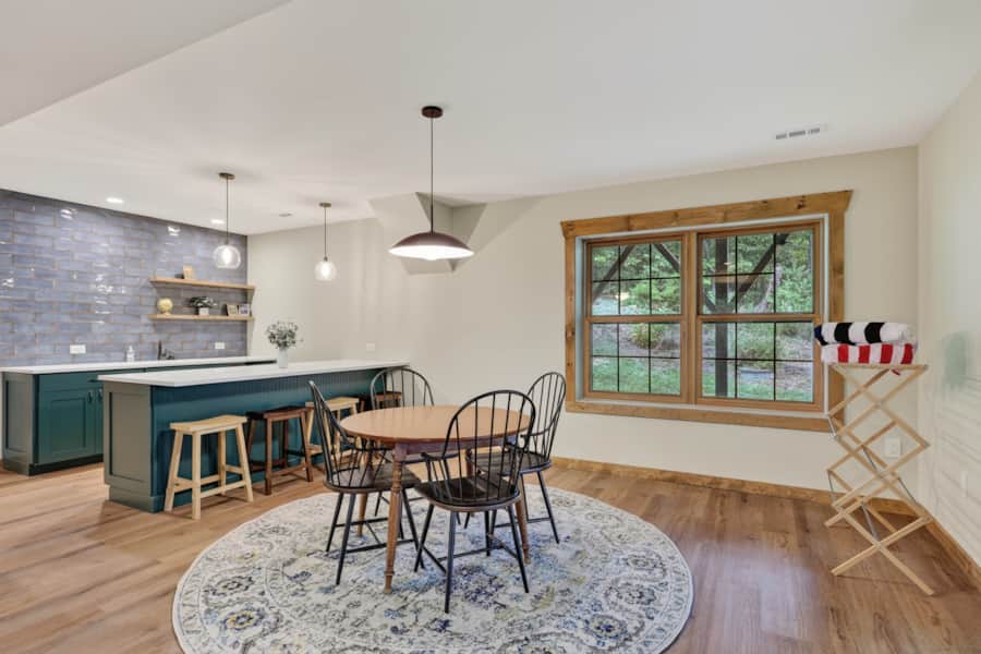 Game table and wet bar
