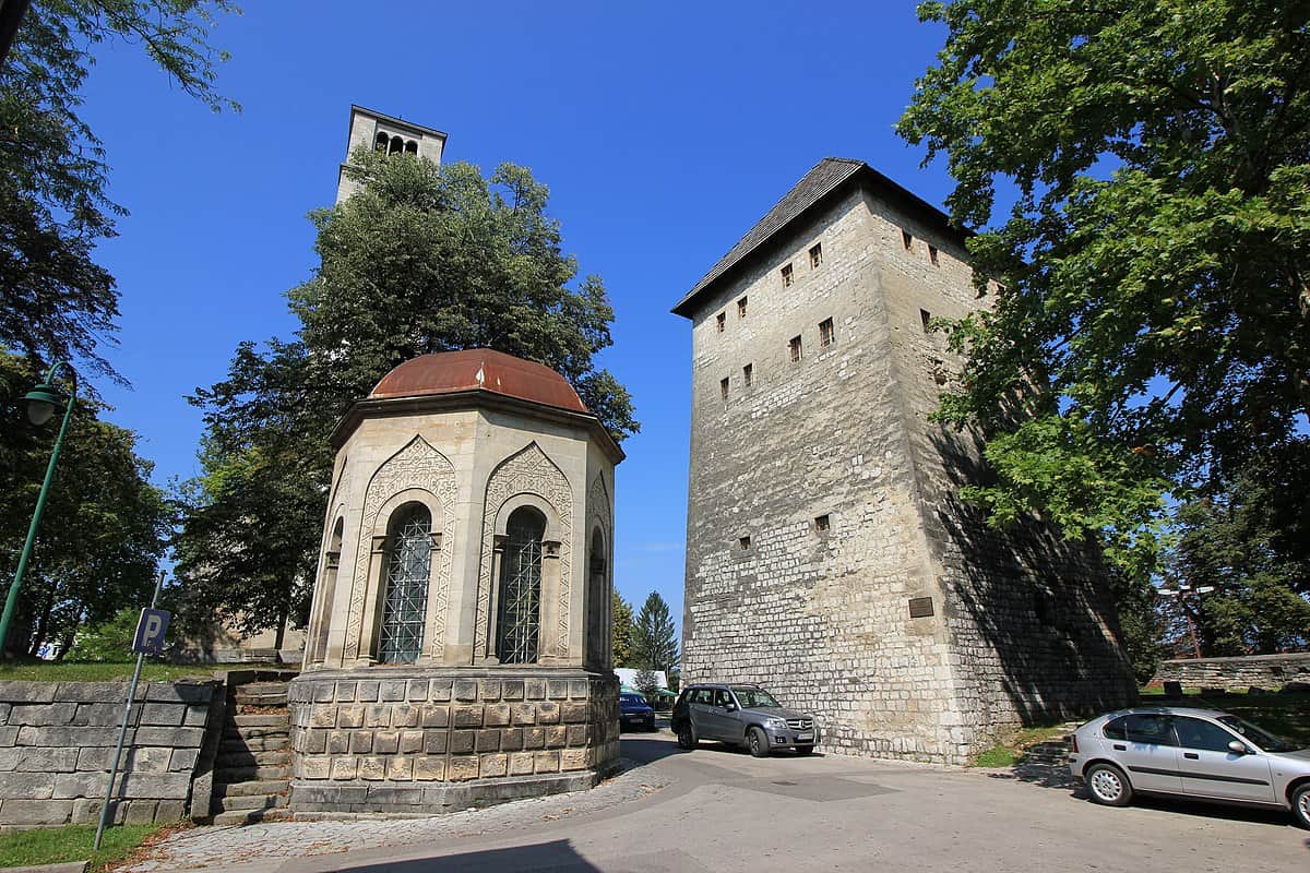 Kapetanova Kula – Das historische Wahrzeichen von Bihać
