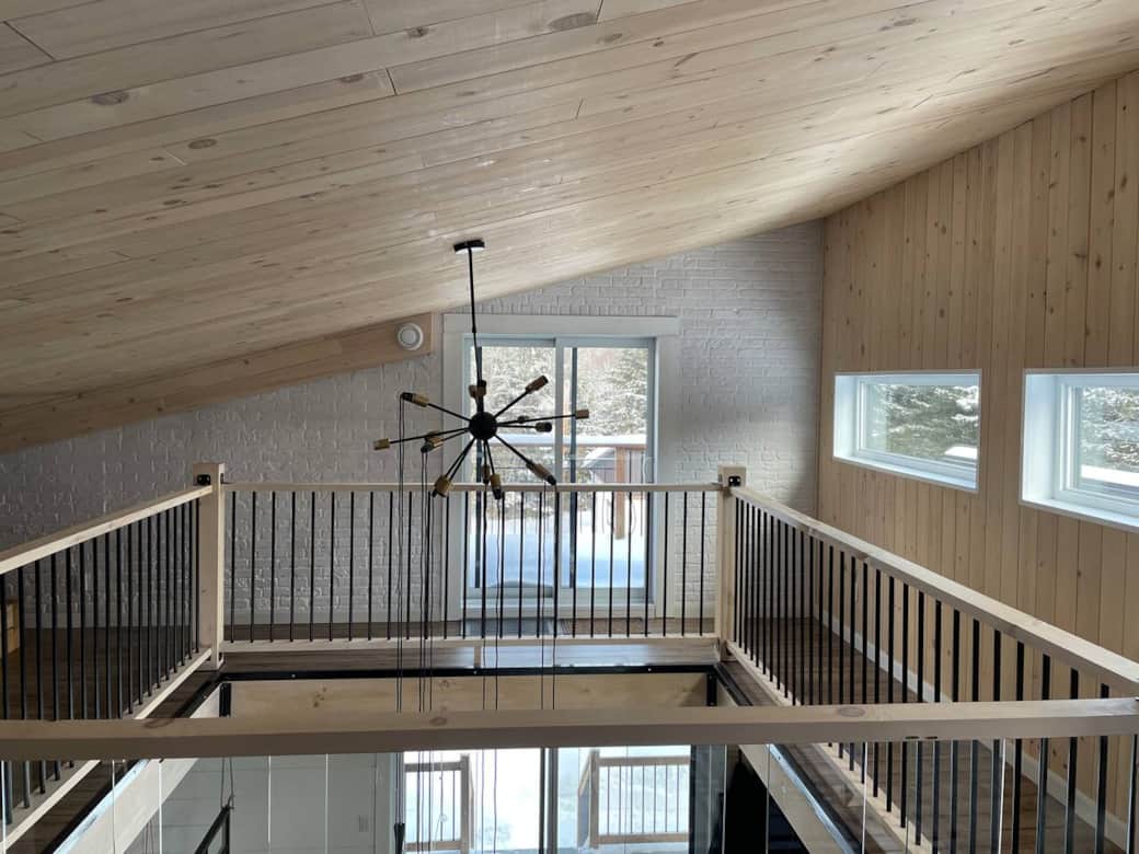 Vu du balcon extérieur sur la
Mezzanine 