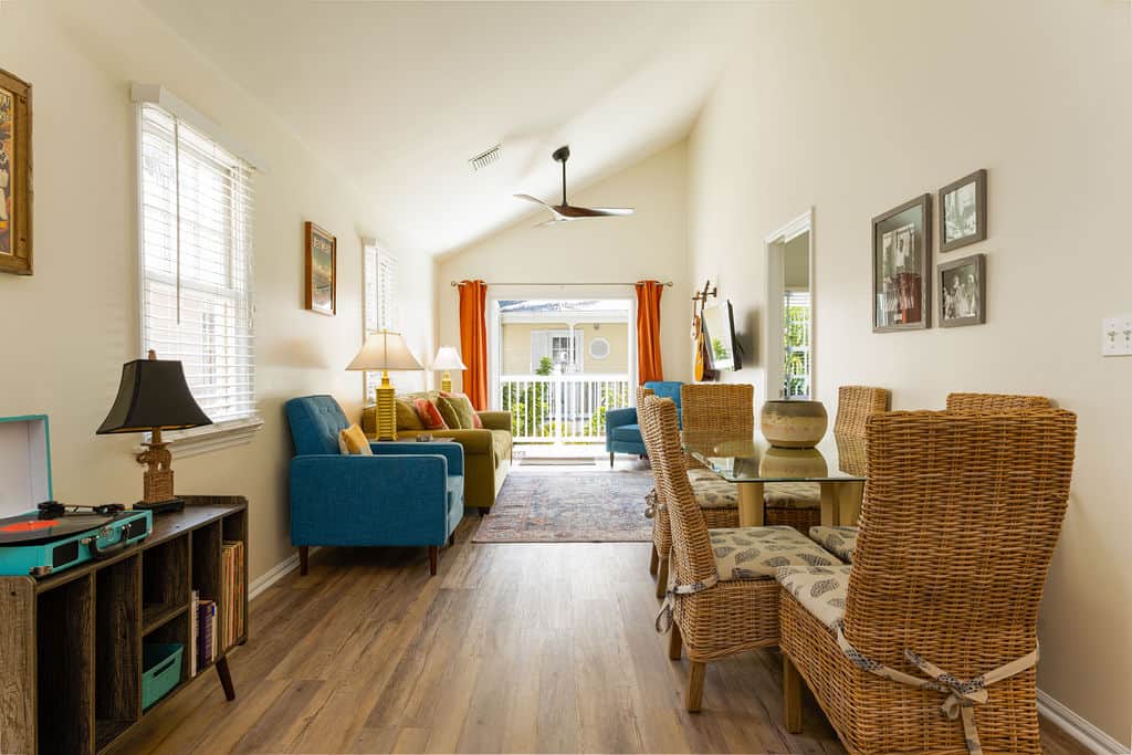 Open Floorplan Upstairs End Unit 