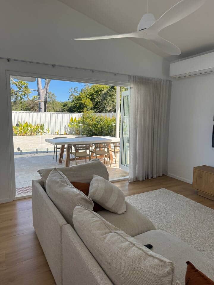 Living room & alfresco 