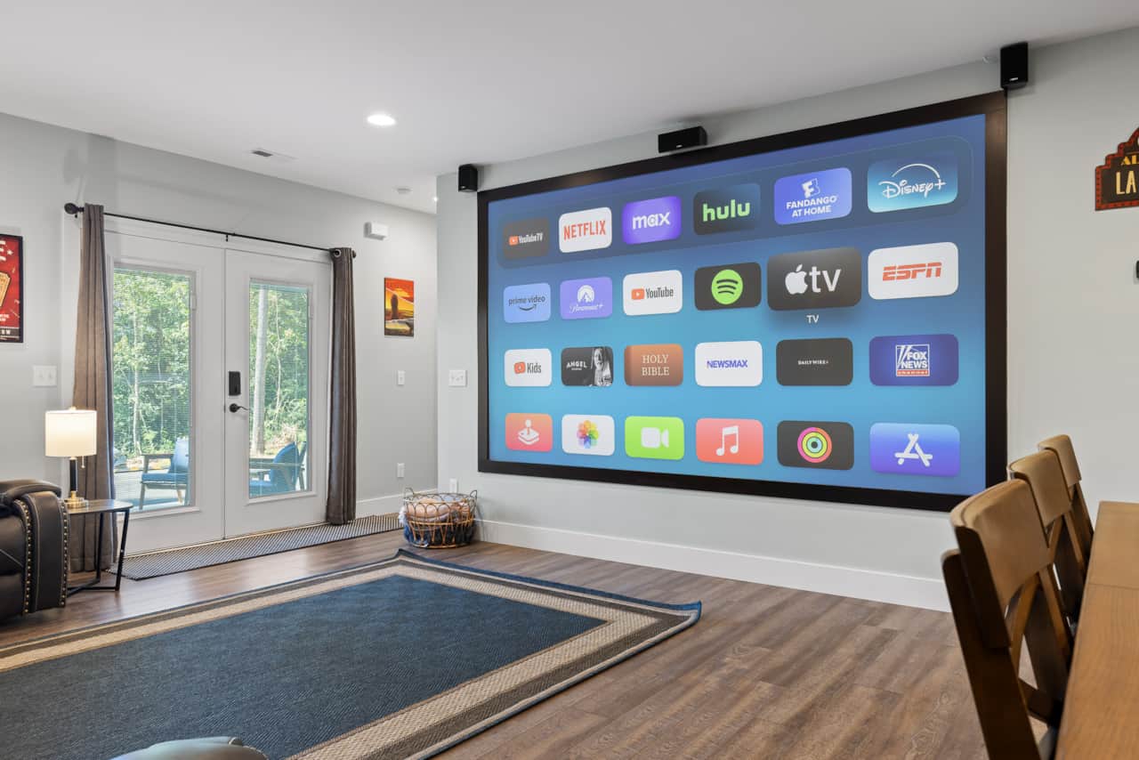 12 ft. Projector Screen/Movie Theater