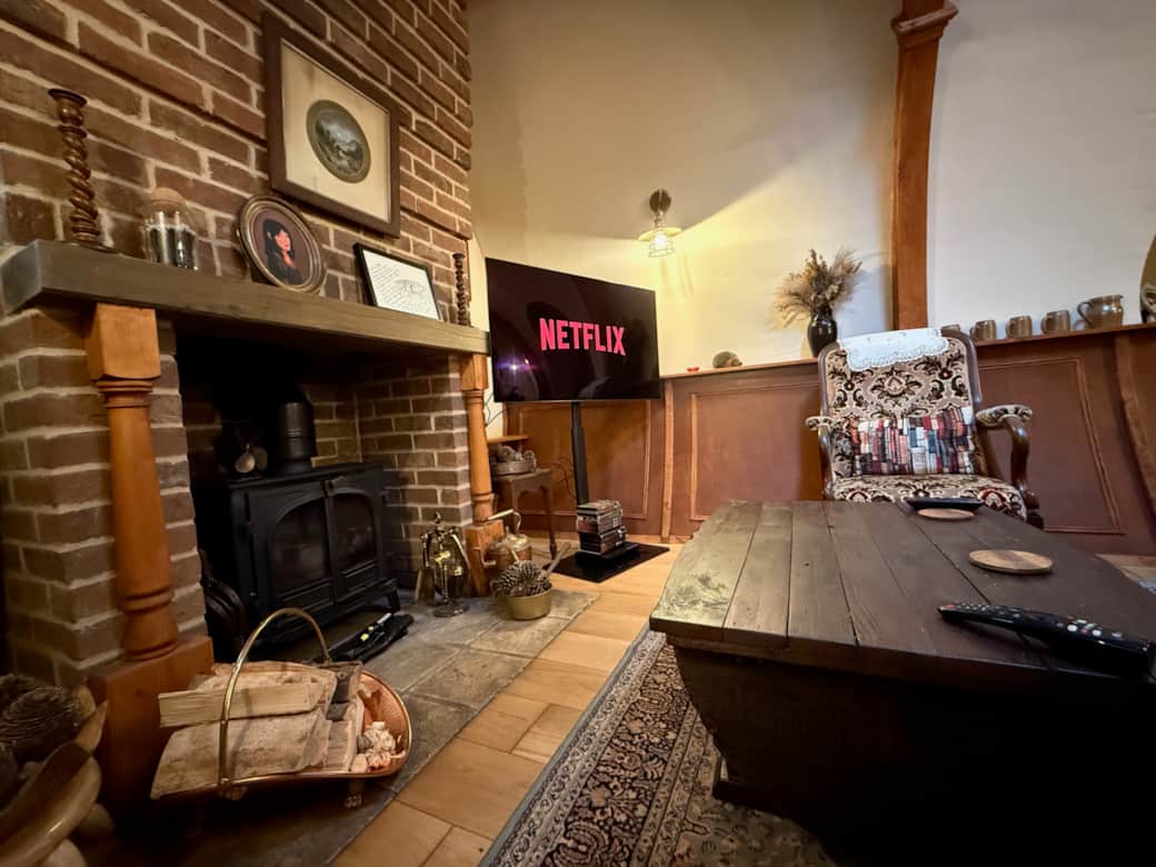 Smart Tv and Fireplace