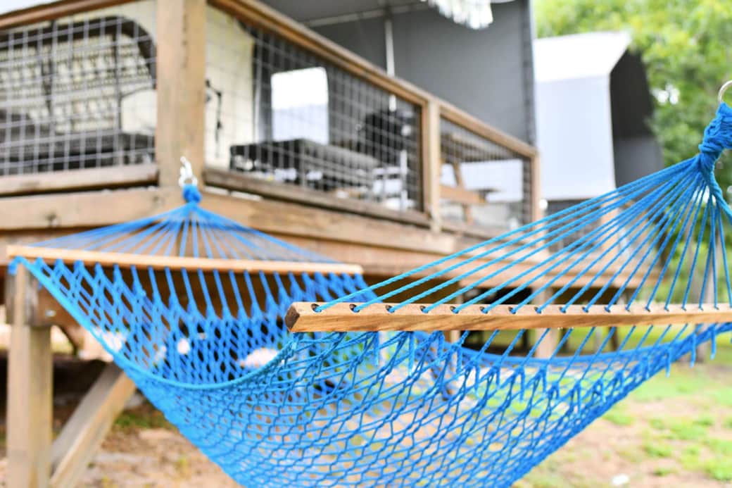 Son's Geronimo has lots of hammocks throughout the property for you to enjoy Son's Geronimo has lots of hammocks throughout the property for you to enjoy