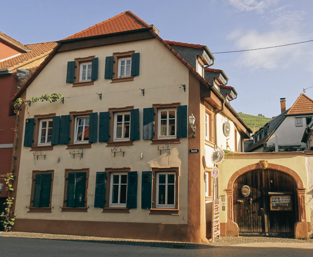 Haupthaus Außenansicht Haupthaus Außenansicht