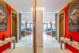 Bright And Comfortable App in city center — photo 10