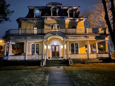 MINI MANSION