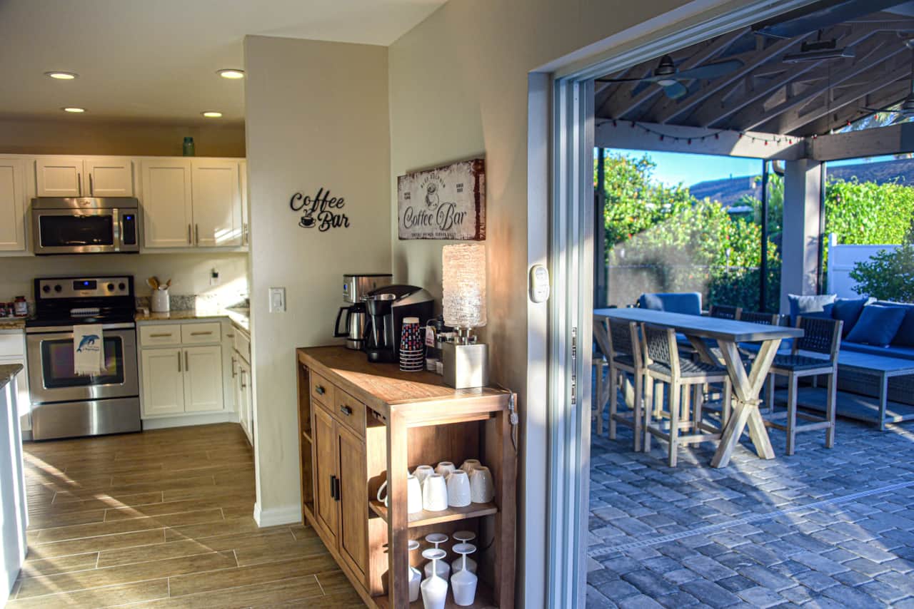 Indoor/Outdoor Living