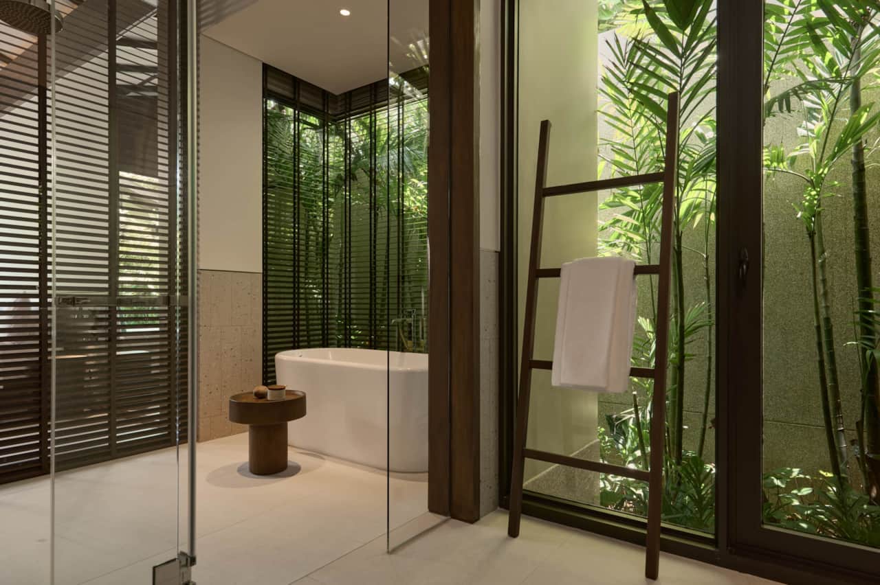 The Sun Villa - Bathroom