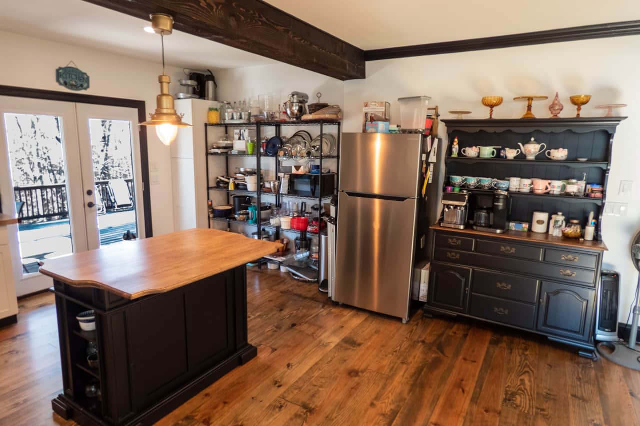 Farmhouse Kitchen fully stocked with dishes and cookware.