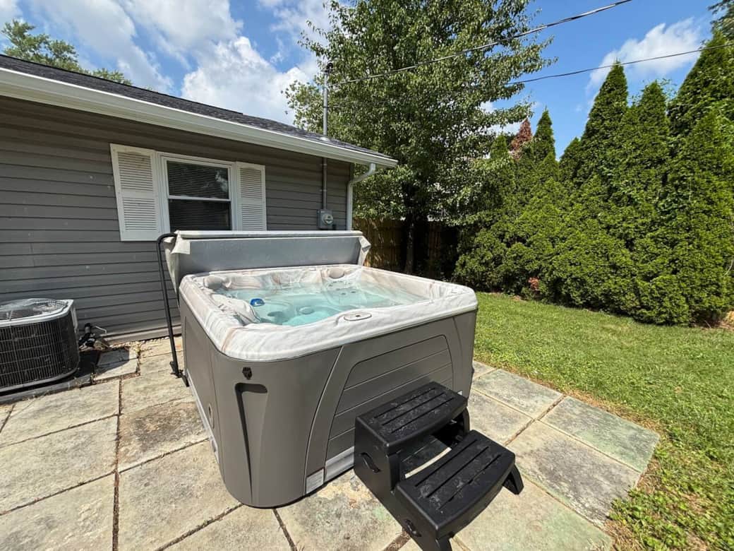 Hot Tub