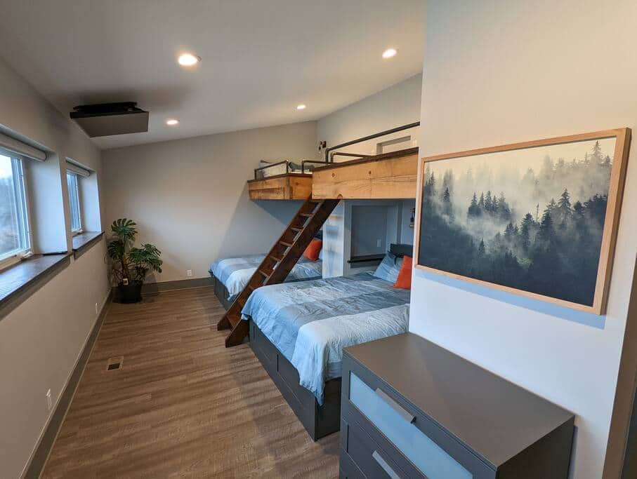Bunk Room