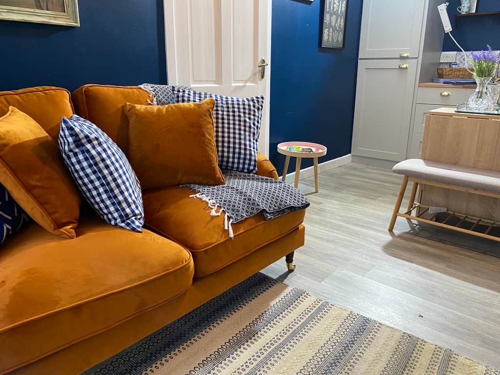 9FBFEFD2 7743 4721 BF1C AACB44E62B99 1 105 c 9FBFEFD2 7743 4721 BF1C AACB44E62B99 1 105 c