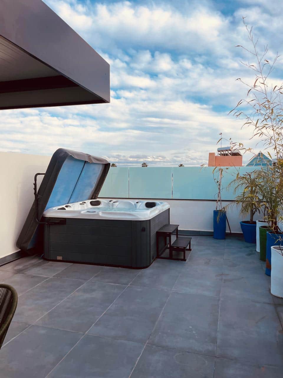 WhatsApp Image 2026-01-05 at 00.32 WhatsApp Image 2026-01-05 at 00.32