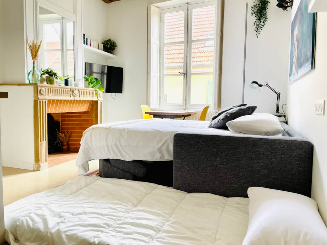 🛏️ Mode nuit avec 2 couchages indépendants