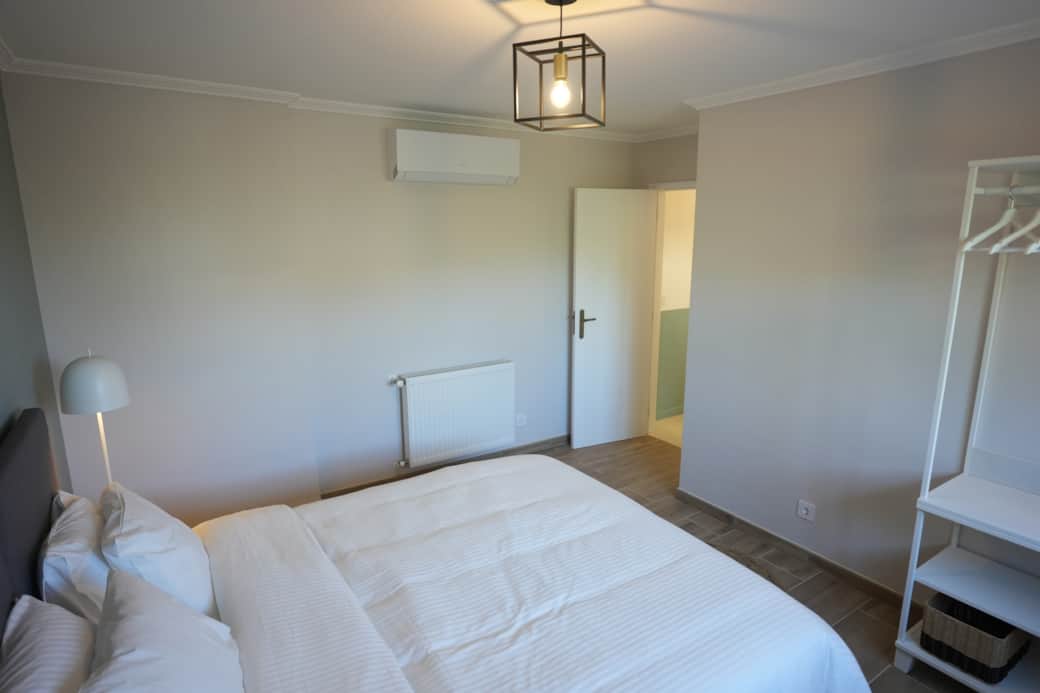 BEDROOM 1-2