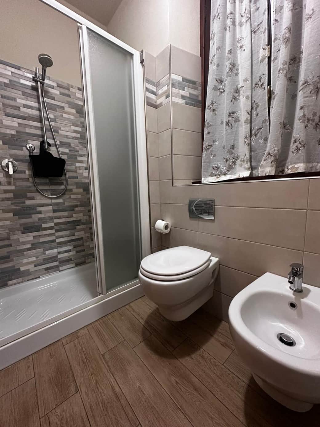 WhatsApp Image 2025-11-10 at 18.38