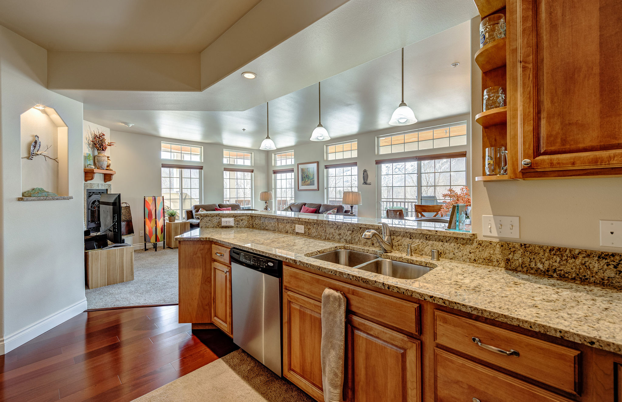 Luxury One Bedroom Condo - Downtown Leavenworth