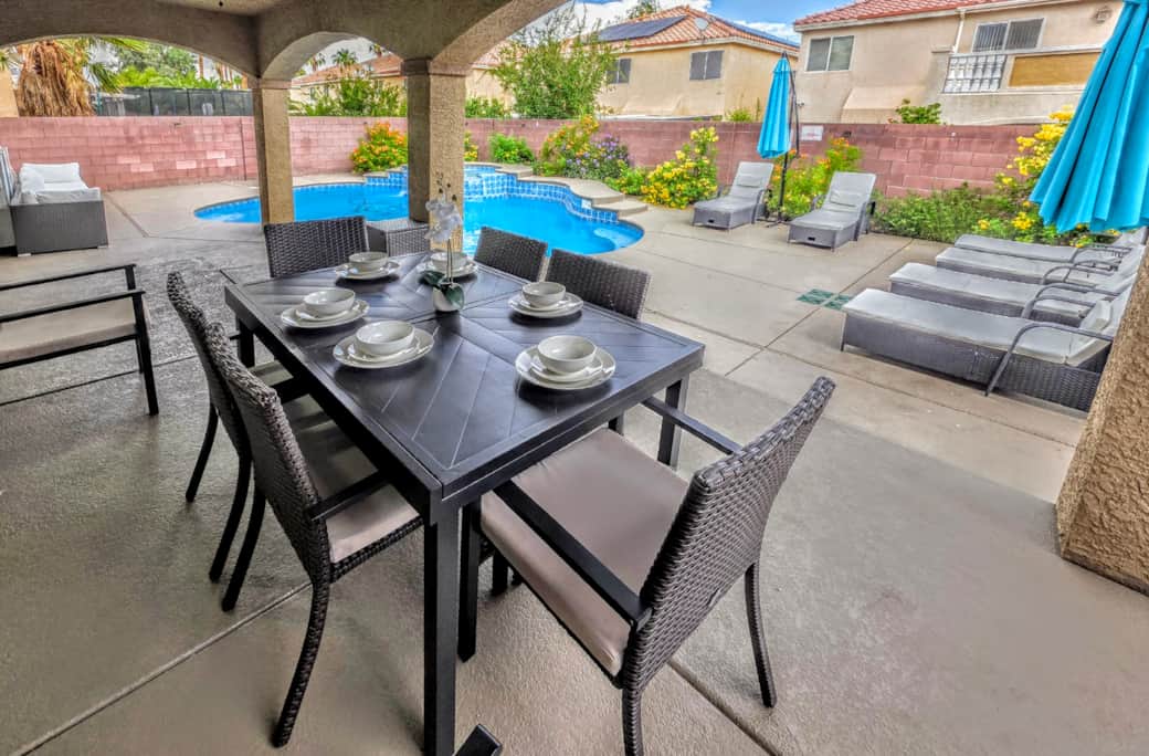 Exterior Dining Overview