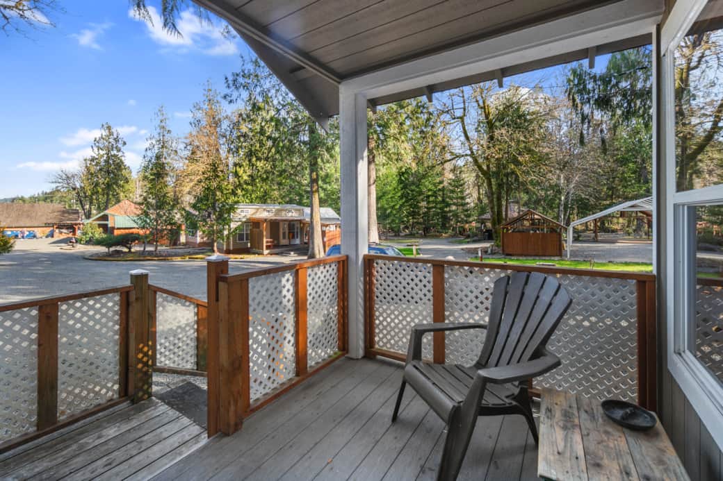 11 porch