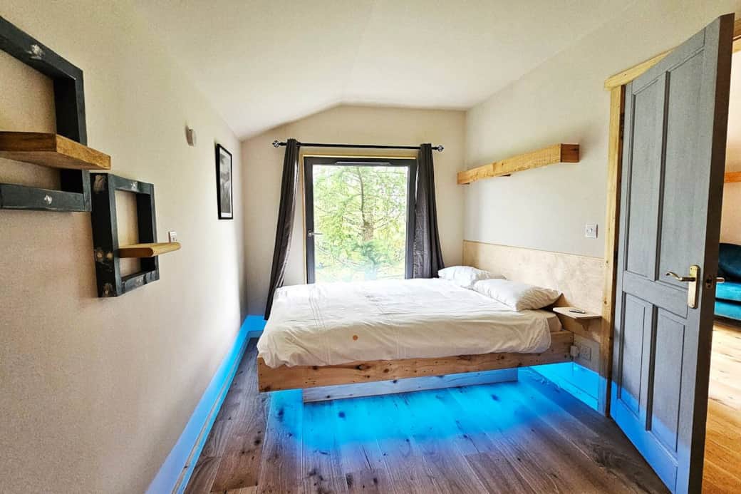 King size bed with led lighting