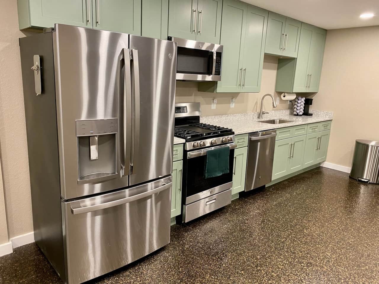 Mountainside Condo | Kitchen