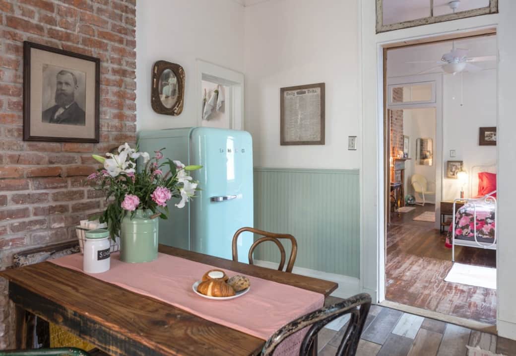 New Orleans- Wolf - Dining Area 