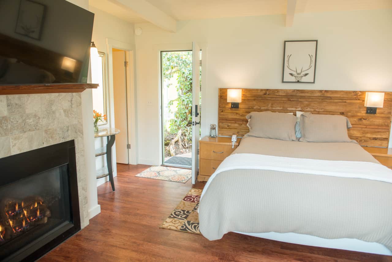 Sunset Room