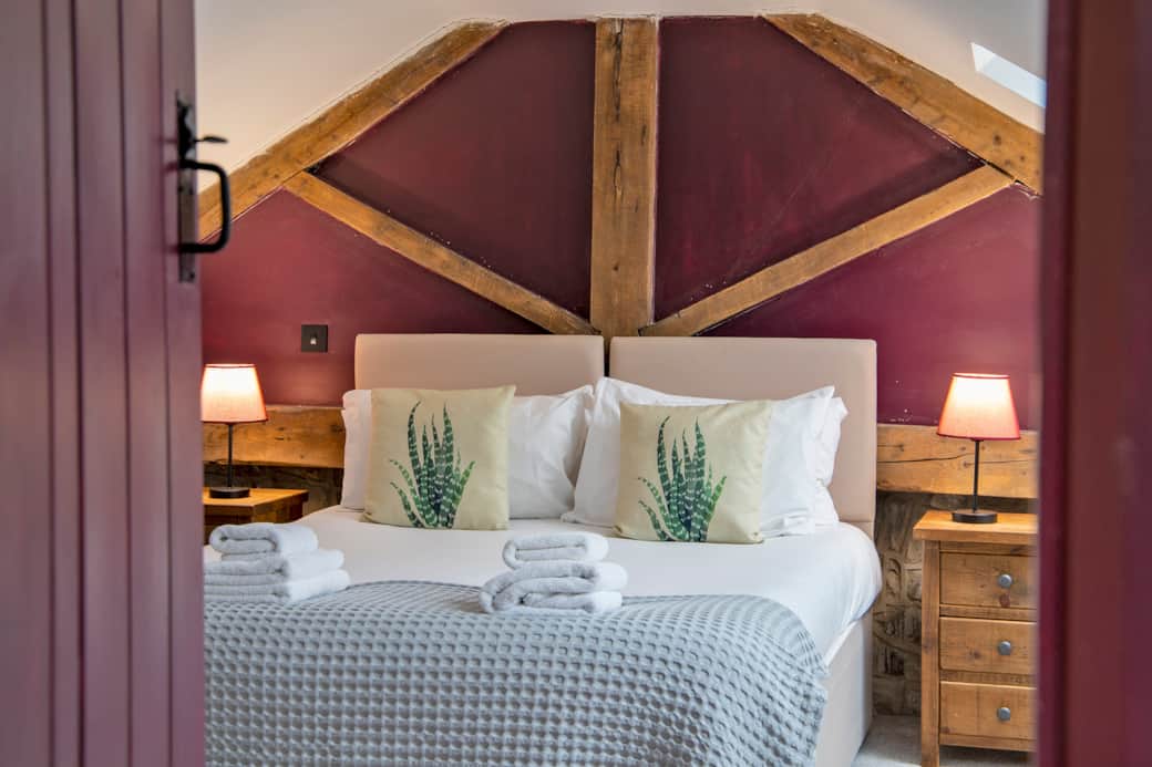 Summer Bedroom 1