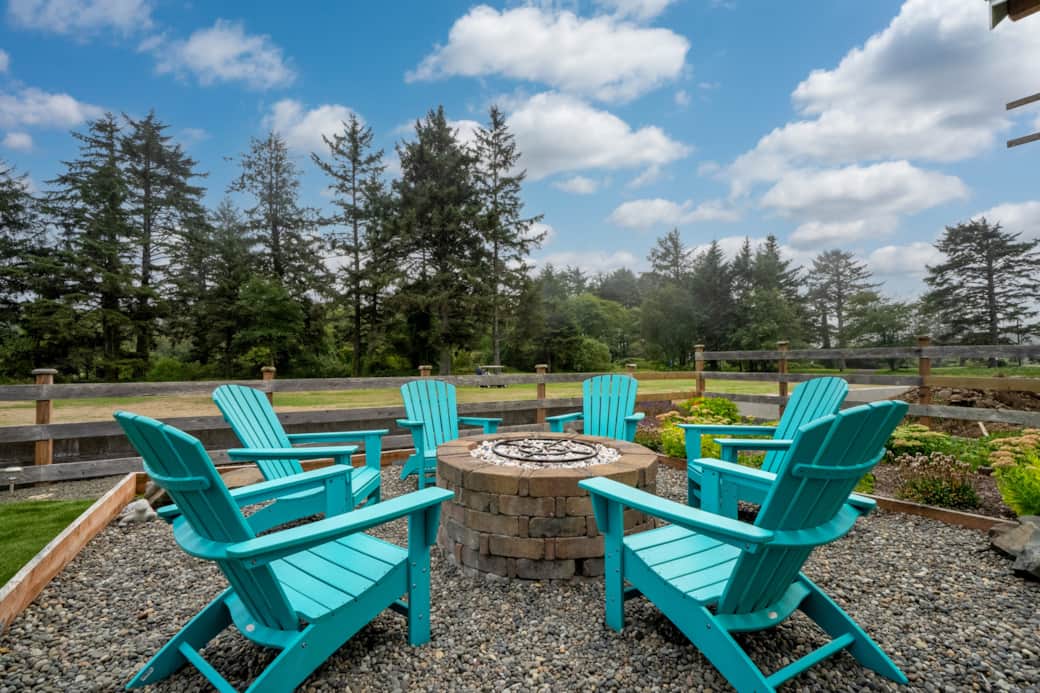 Evenings by the firepit invite laughter, connection, and unforgettable memories together.