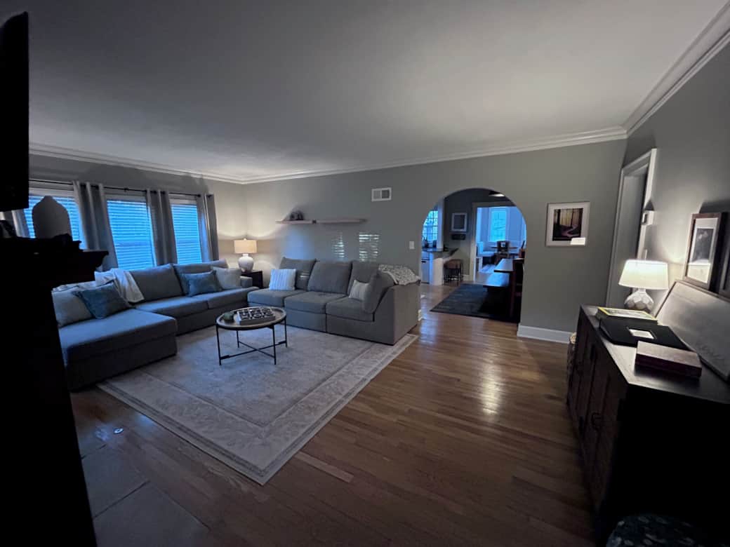 Front Room/Living Room