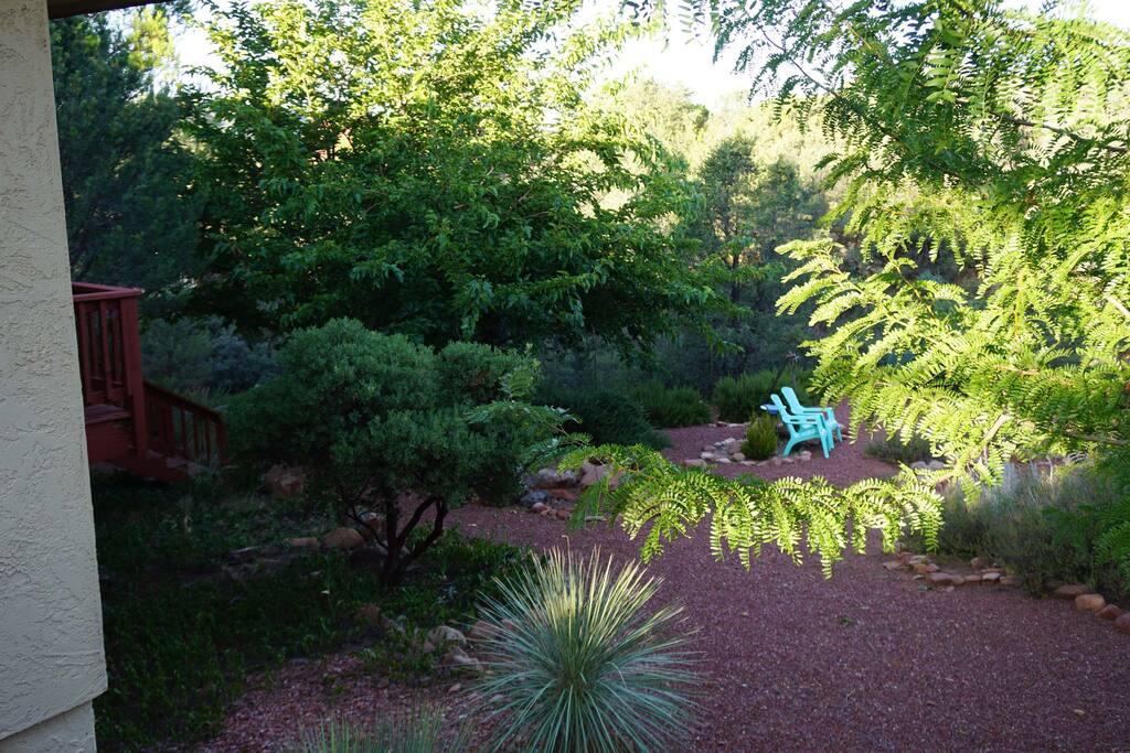Quail Hollow Retreat - Photo 22