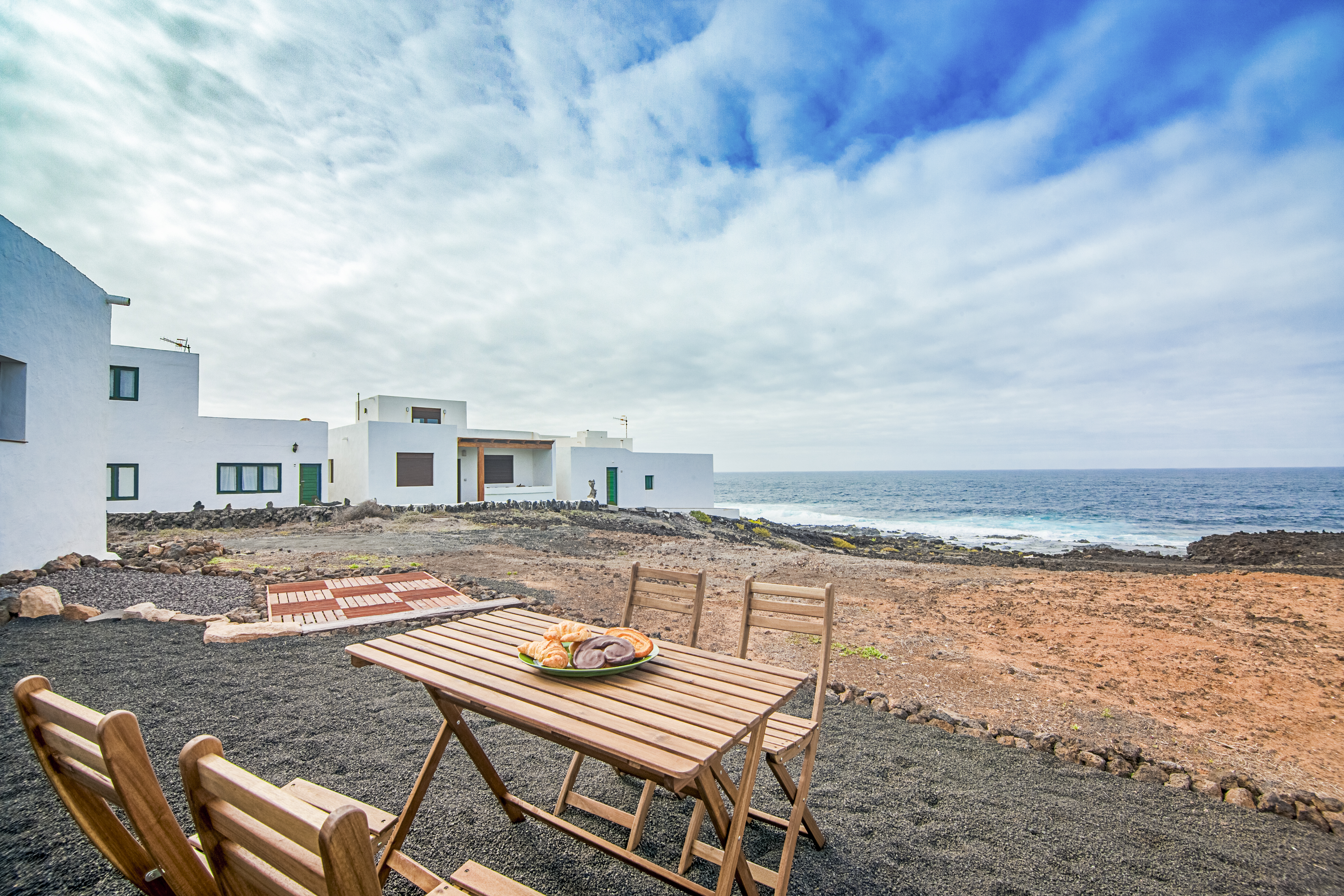 Mar Ocasionales Comentarios De Muebles