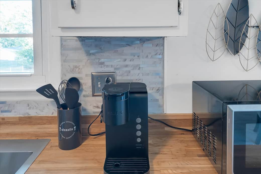 Keurig and cleaning utensils