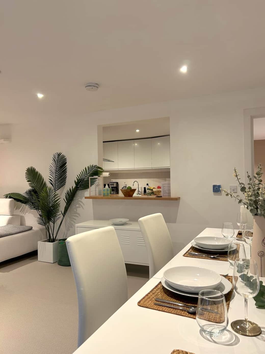 Breakfast Bar