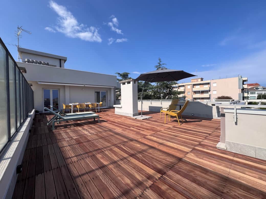 Il Niro Terrace 2