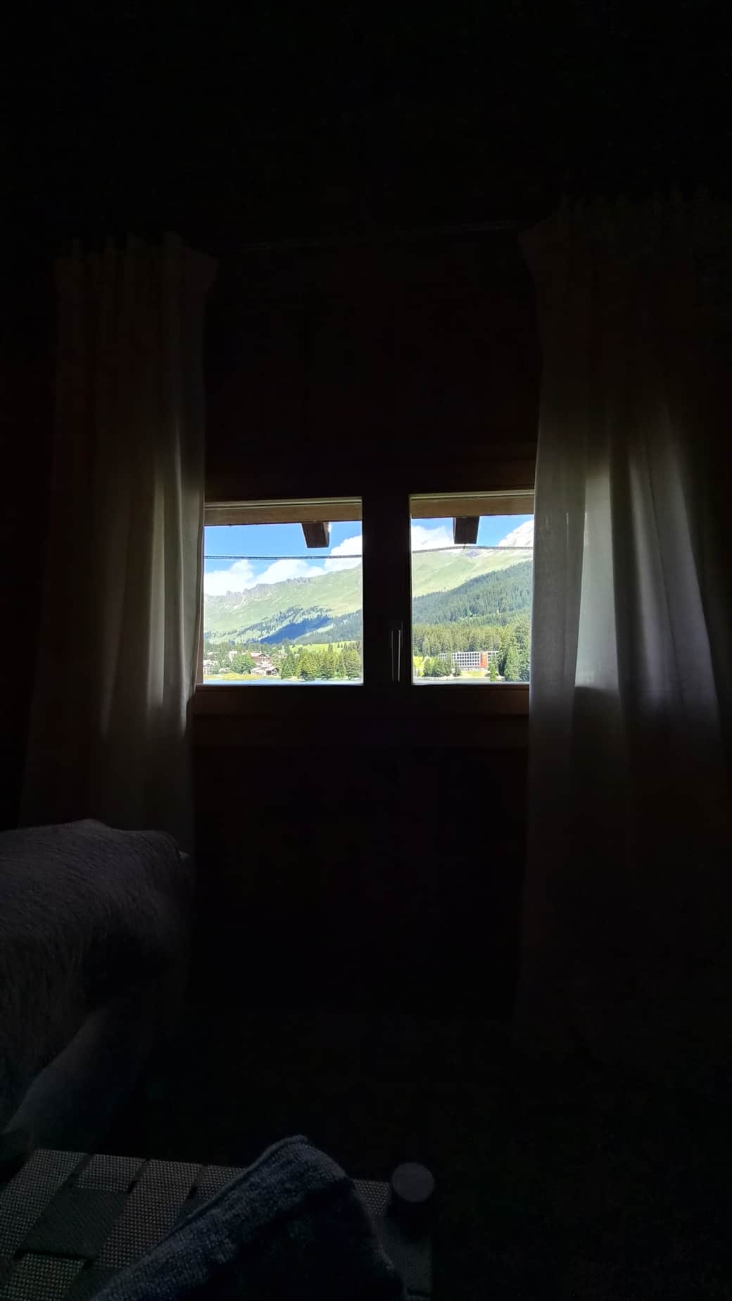 Blick auf den See und die Berge Blick auf den See und die Berge
