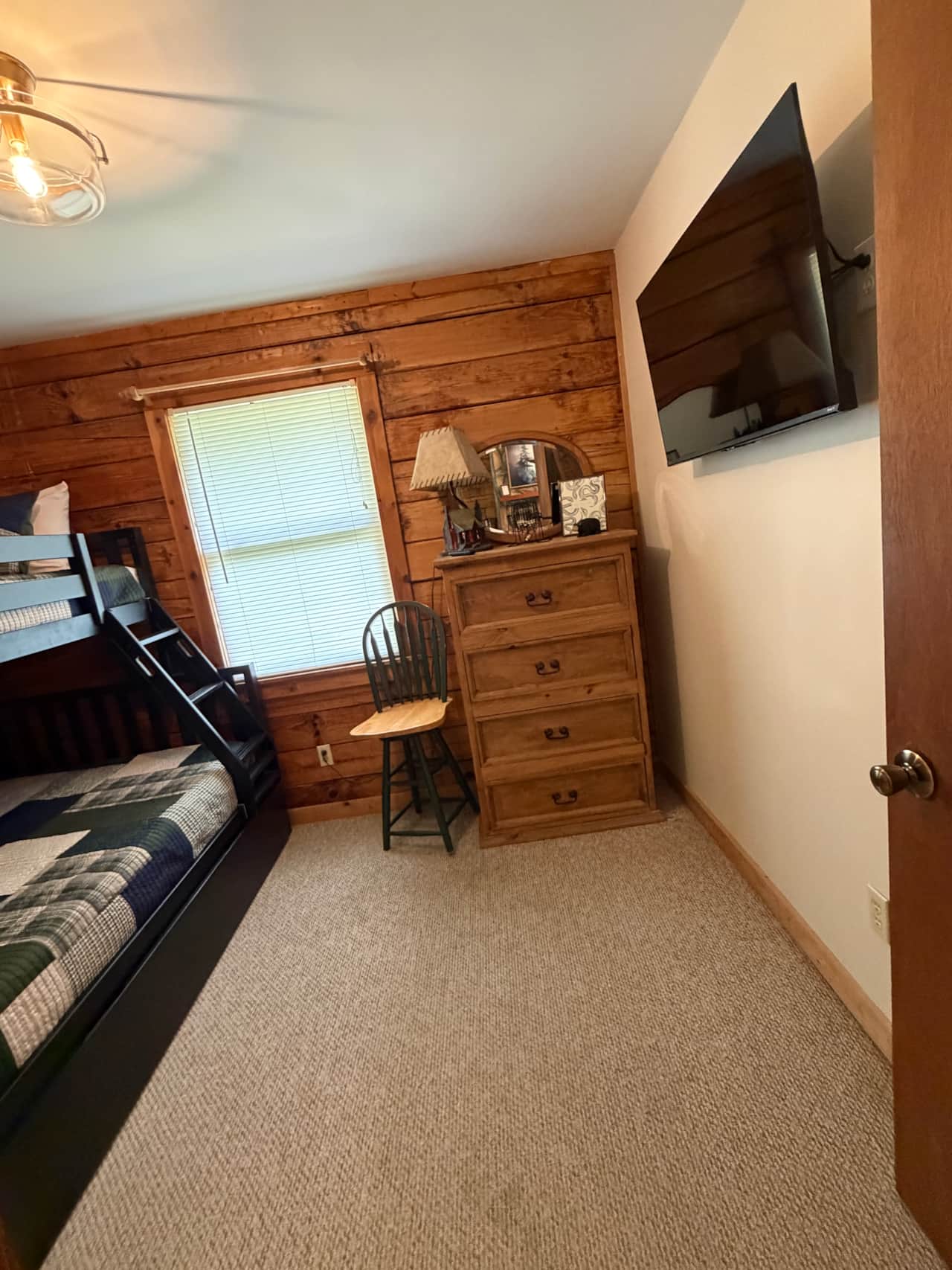 Bunk Room w/ Smart TV 