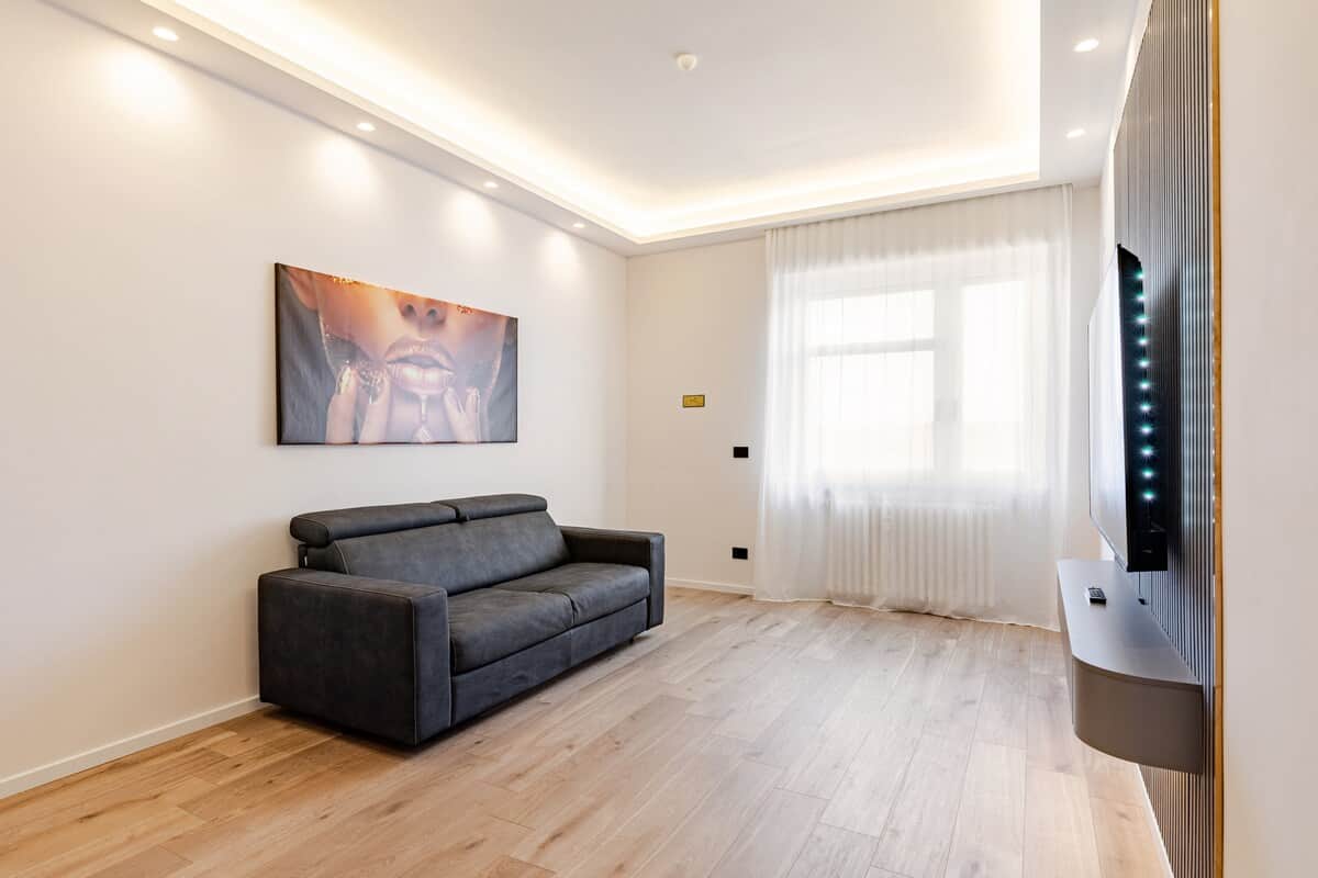 SOGGIORNO CON DIVANO LETTO