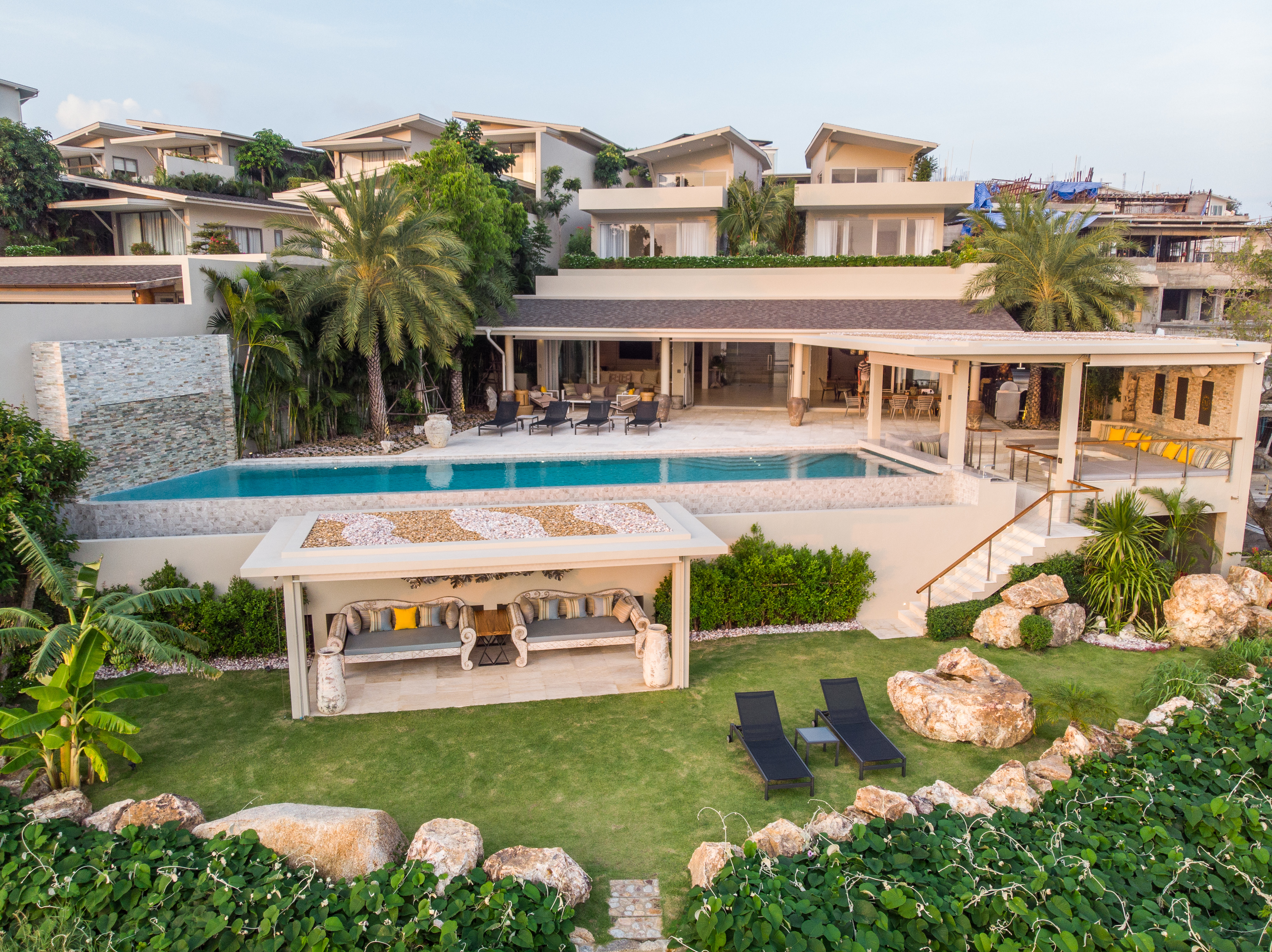 Holiday House Chonburi House In Casaluna Beach House Project