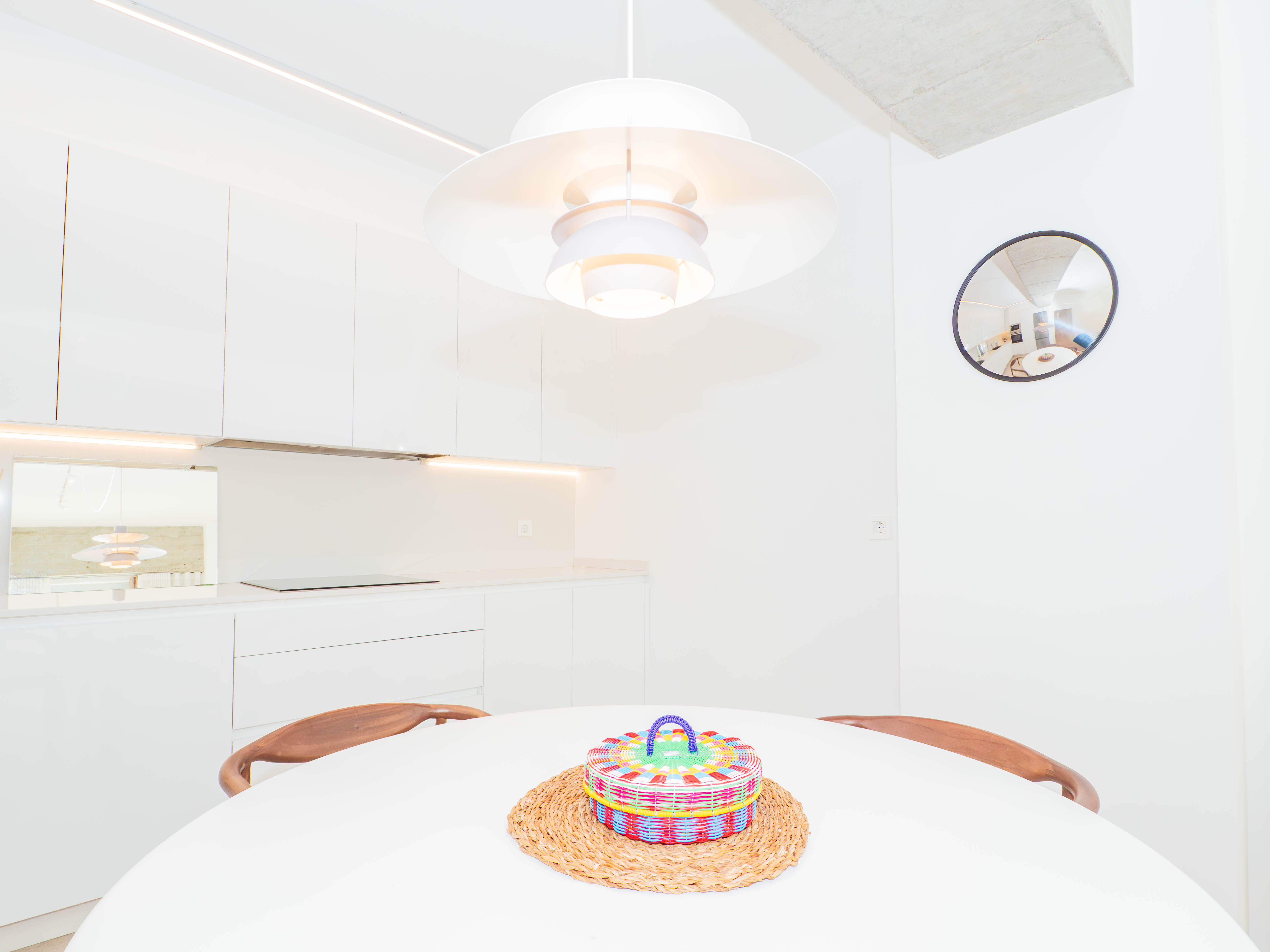 Pi y Margall Suite by YBH