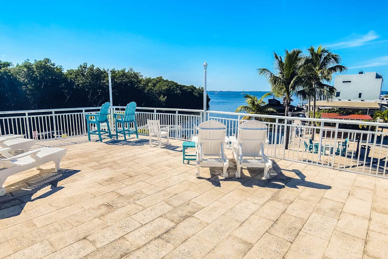 POOL DECK