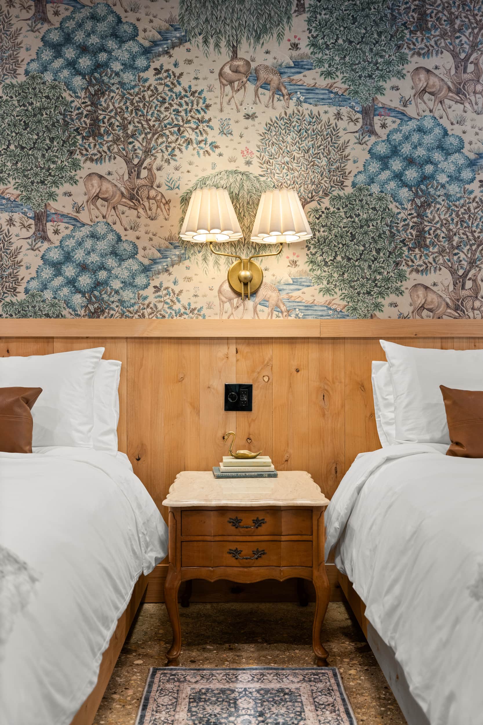 Meadow Room photo 5 — Sommer House Inn, Jasper Arkansas