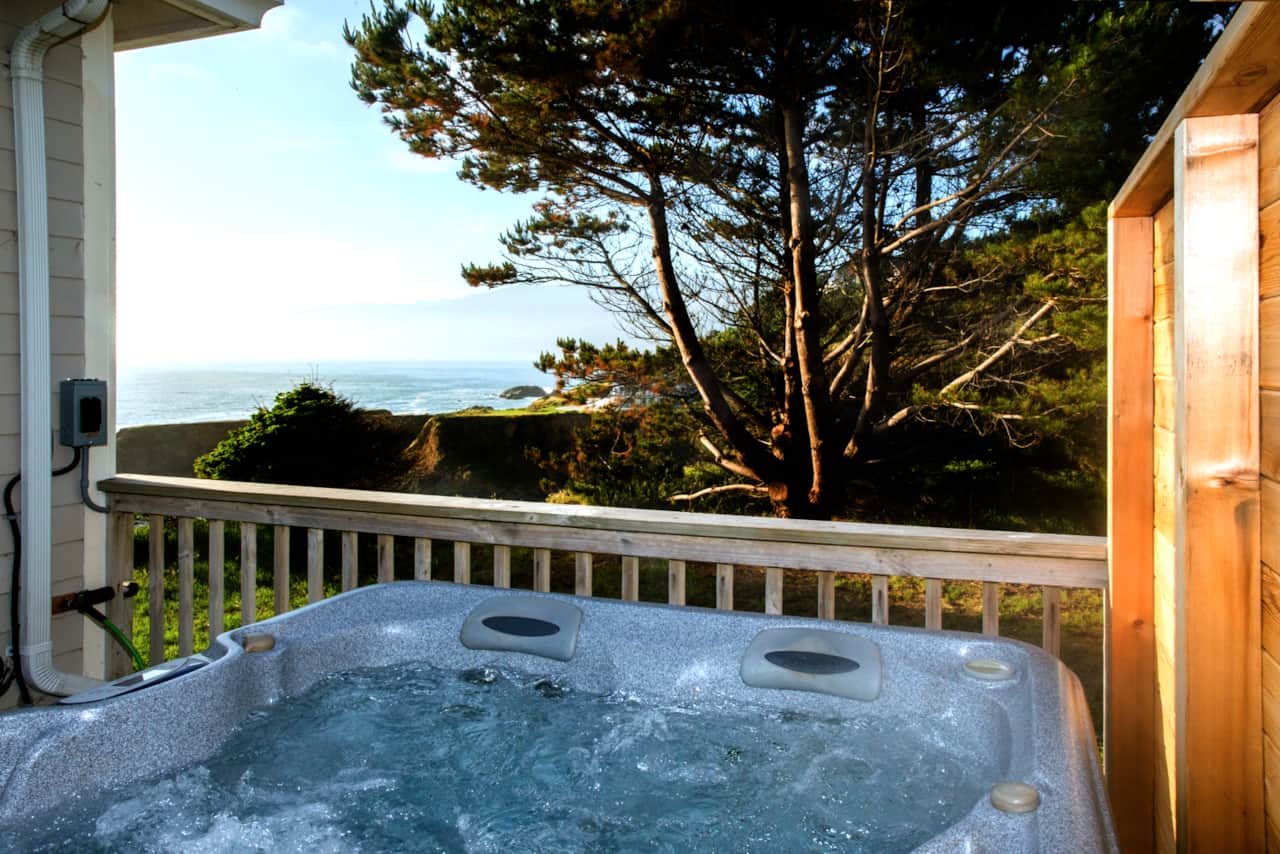 View from the Hot Tub of unit Cozy overlooking the pacific, King Range Mountains 