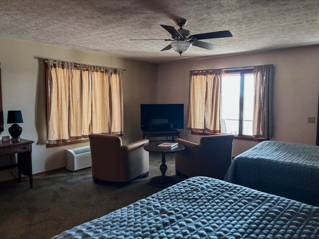 Bedroom/Living in Duplex Unit 2