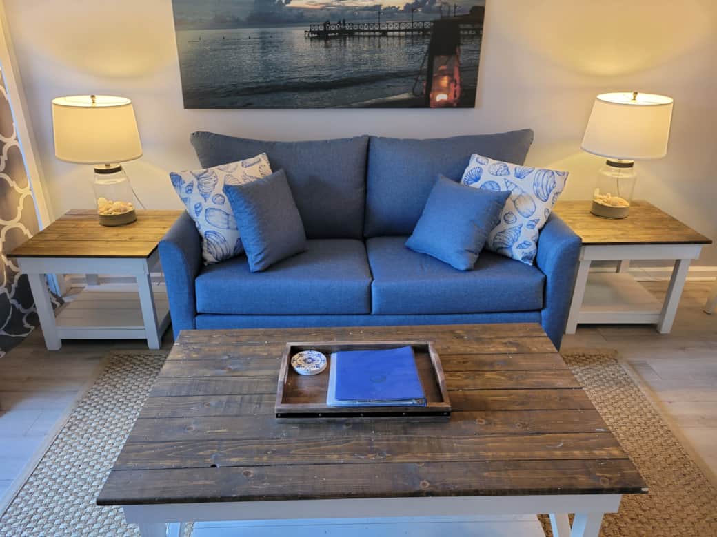 Pull out sofa (Double) Pull out sofa (Double)
